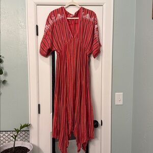En crème Red Striped V-Neck Dress